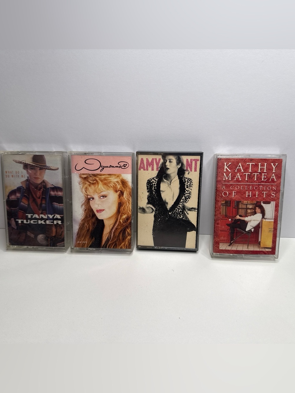 Lot of 4 country music cassette tapes. Female artists.
